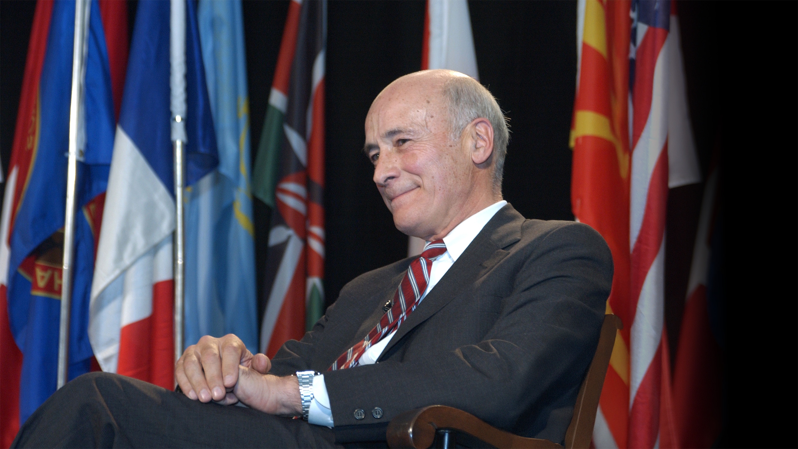 Joseph Nye (1937-2025)