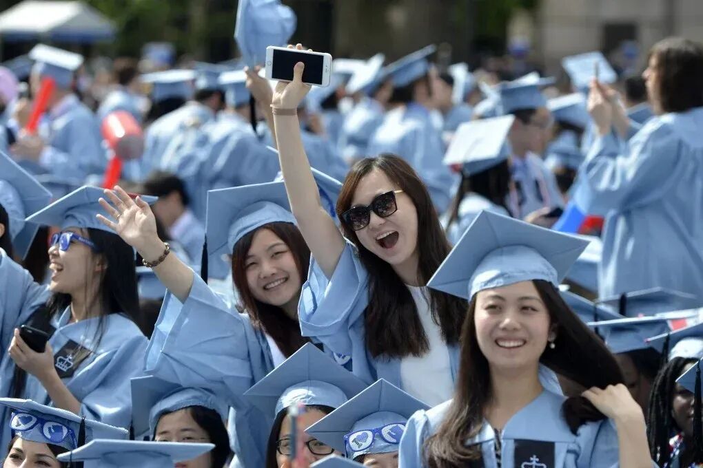 皮尤调查:79%美国人欢迎国际学生,50%却支持限制中国学生