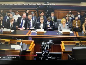 美国会举行听证 聚焦中国对美国大学构成的威胁